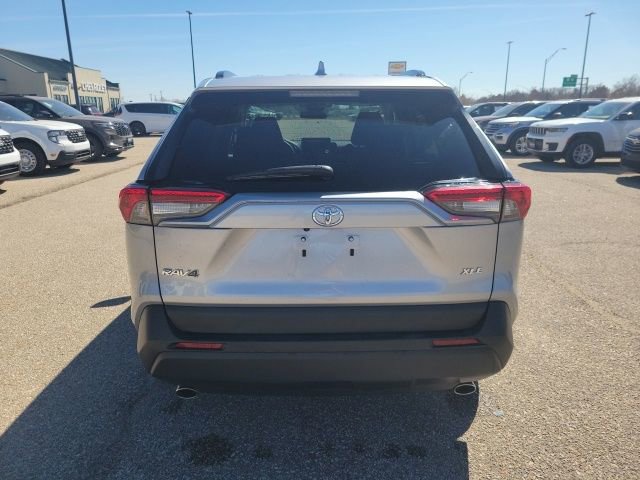 Used 2024 Toyota RAV4 XLE FWD image 22