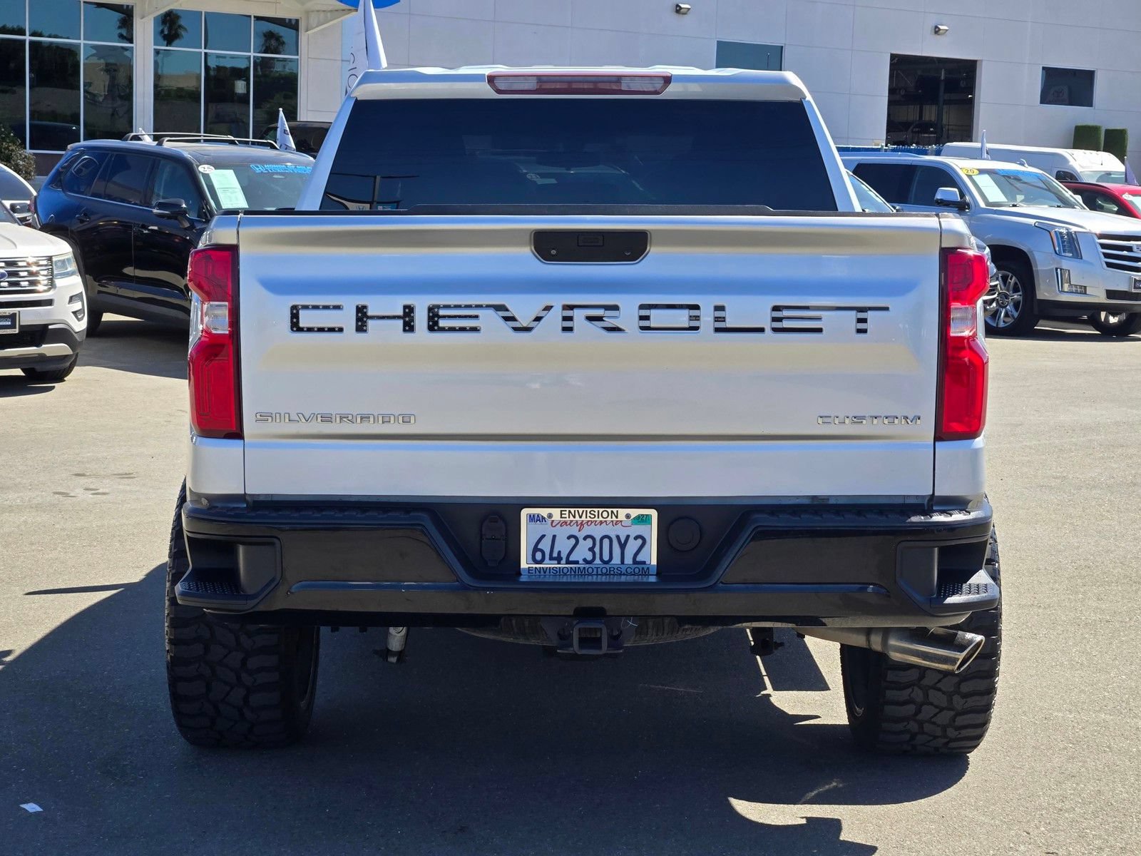 Used 2019 Chevrolet Silverado 1500 Custom Trail Boss w/ Custom Convenience Package AWD/4WD image 6