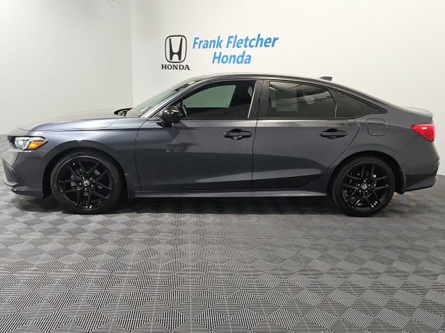 Used 2022 Honda Civic Sport image 2