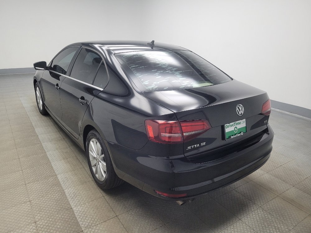 Used 2016 Volkswagen Jetta SE FWD image 5