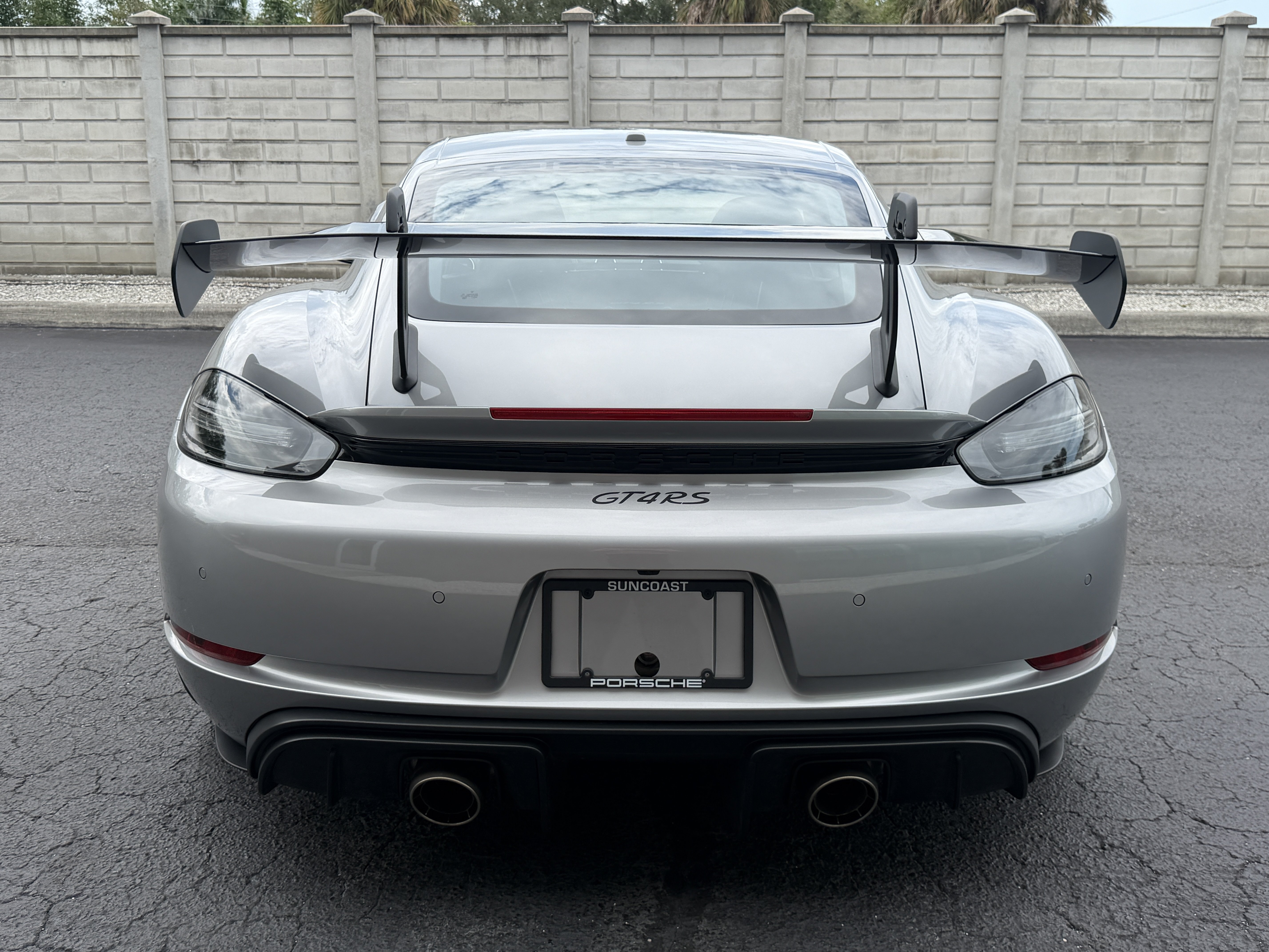 Certified 2025 Porsche 718 Cayman GT4 RS RWD image 11