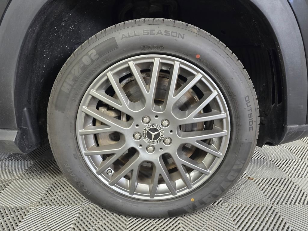 Used 2021 Mercedes-Benz GLE 450 4MATIC image 2