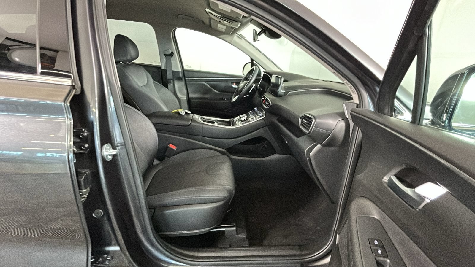 Certified 2023 Hyundai Santa Fe SEL FWD image 37