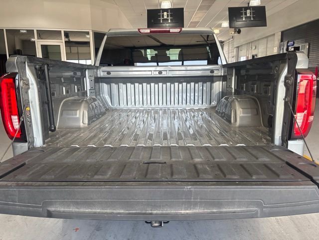 Used 2025 GMC Sierra 1500 SLT AWD/4WD image 31
