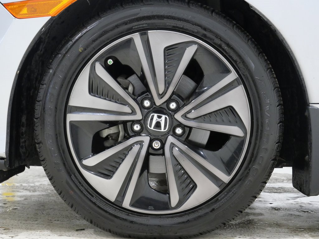 Used 2018 Honda Civic EX image 10