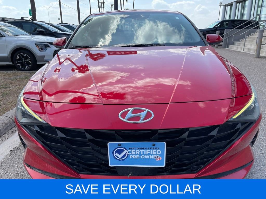 Used 2023 Hyundai Elantra SEL w/ Convenience Package image 2