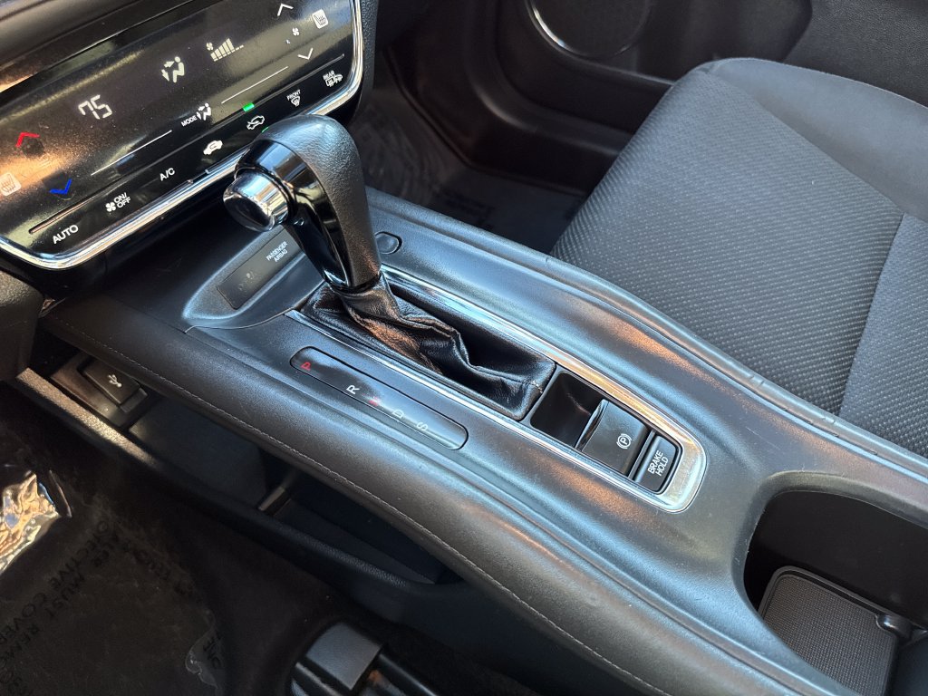 Used 2016 Honda HR-V EX image 26
