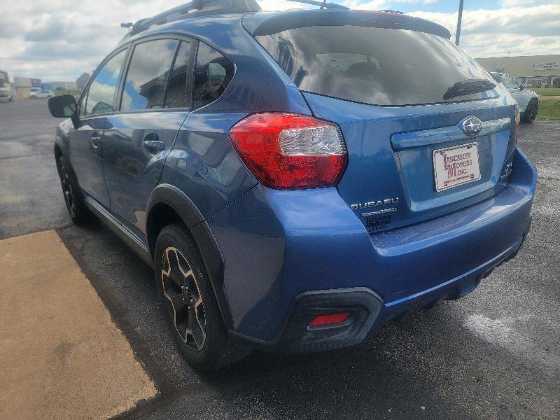 Used 2014 Subaru Crosstrek 2.0i Premium w/ Moonroof Package AWD/4WD image 5