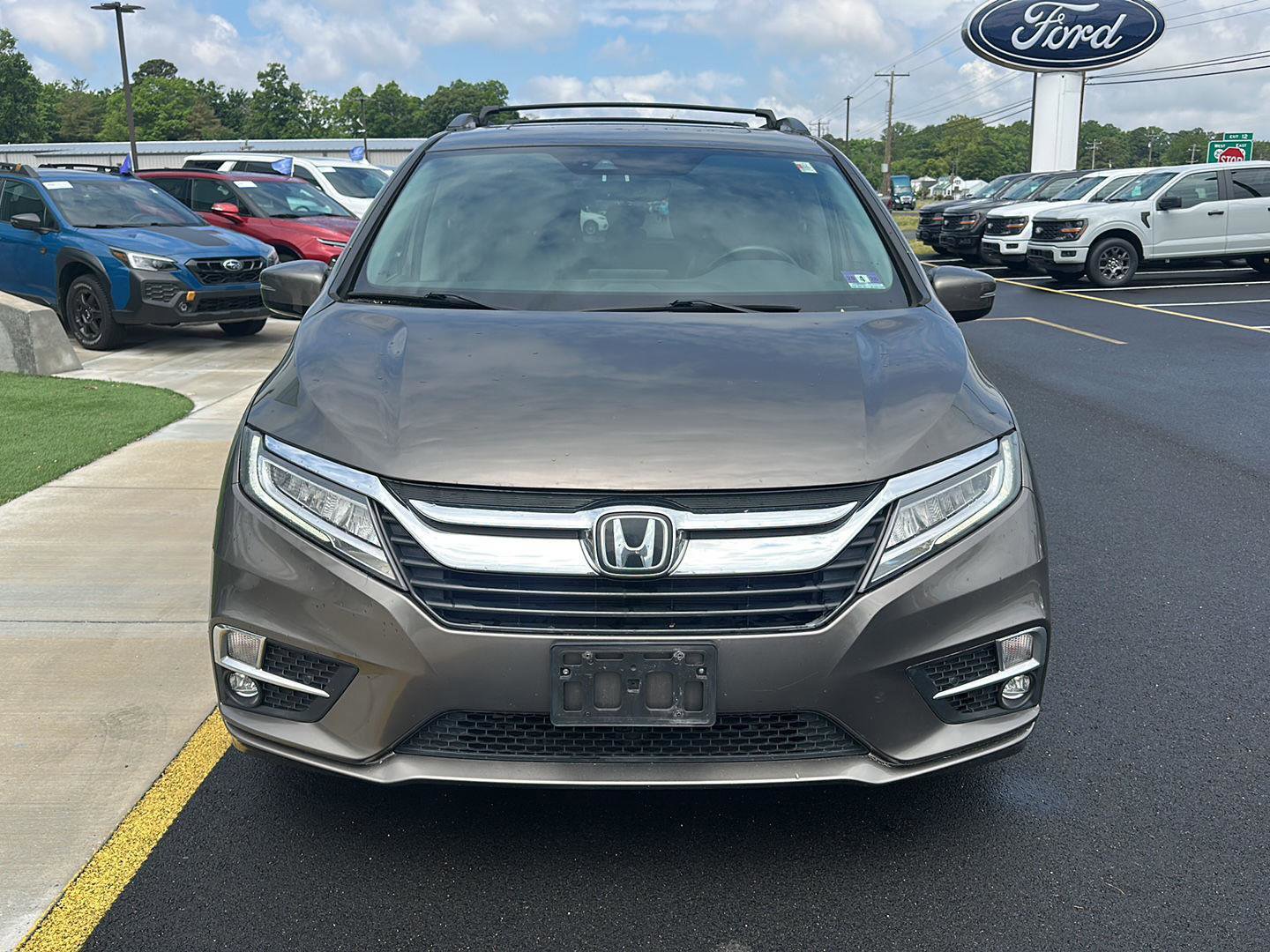 Used 2019 Honda Odyssey Elite image 2