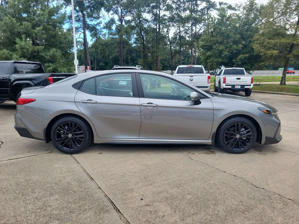 Used 2026 Toyota Camry SE w/ Multimedia Upgrade Package FWD image 9