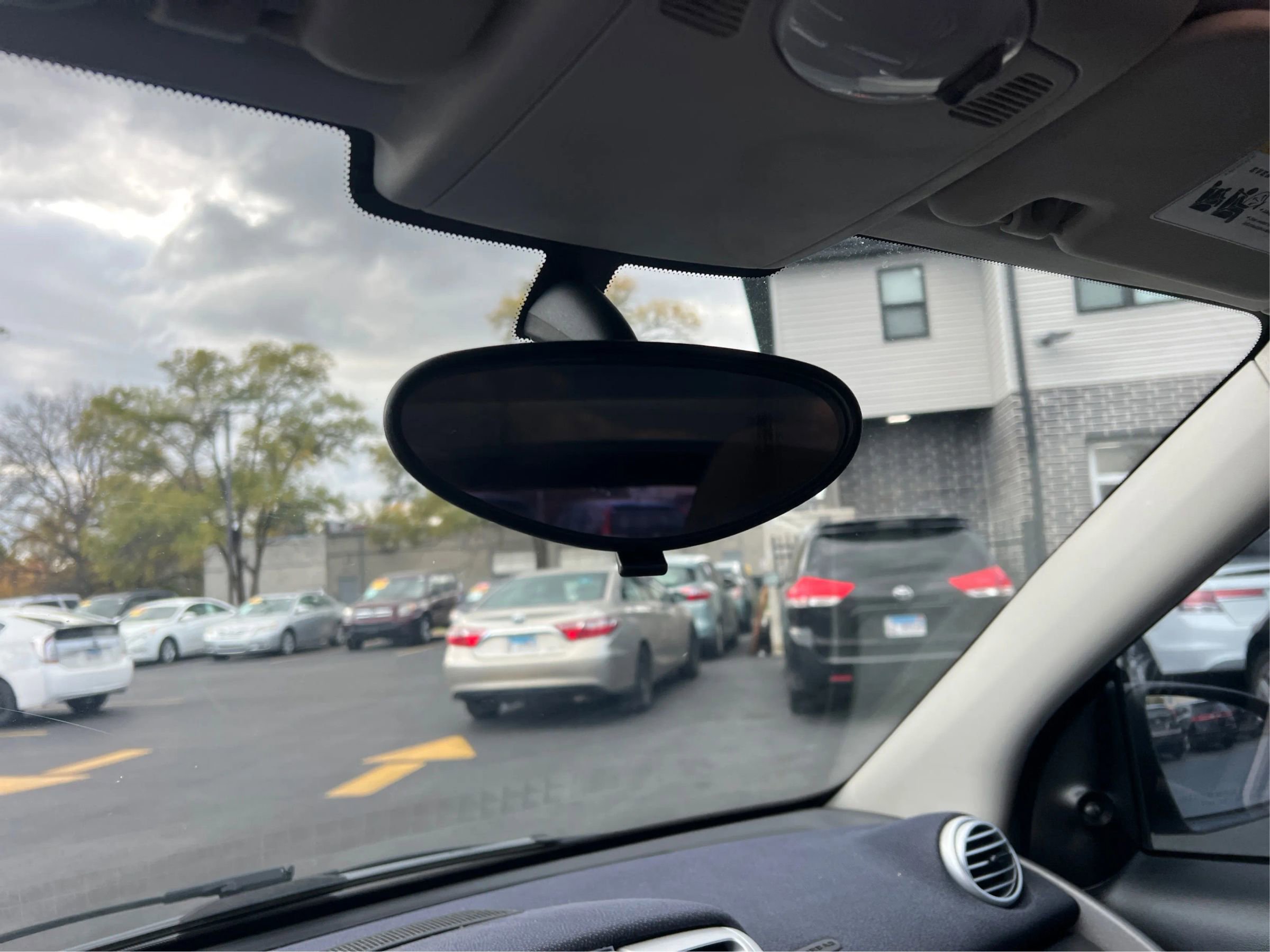 Used 2015 smart fortwo pure image 18