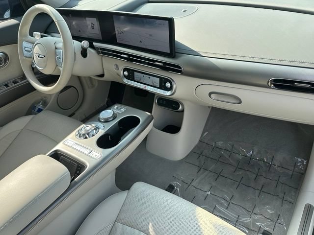 Used 2025 Genesis GV60 Advanced AWD/4WD image 10