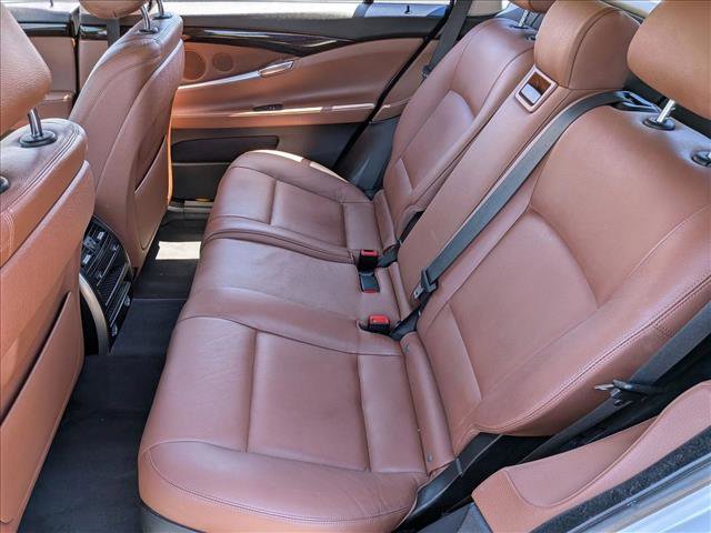 Used 2014 BMW 535i Gran Turismo RWD image 17