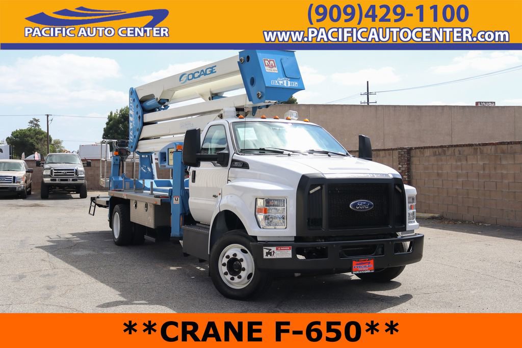 Used 2019 Ford F650 2WD Regular Cab Super Duty image 1