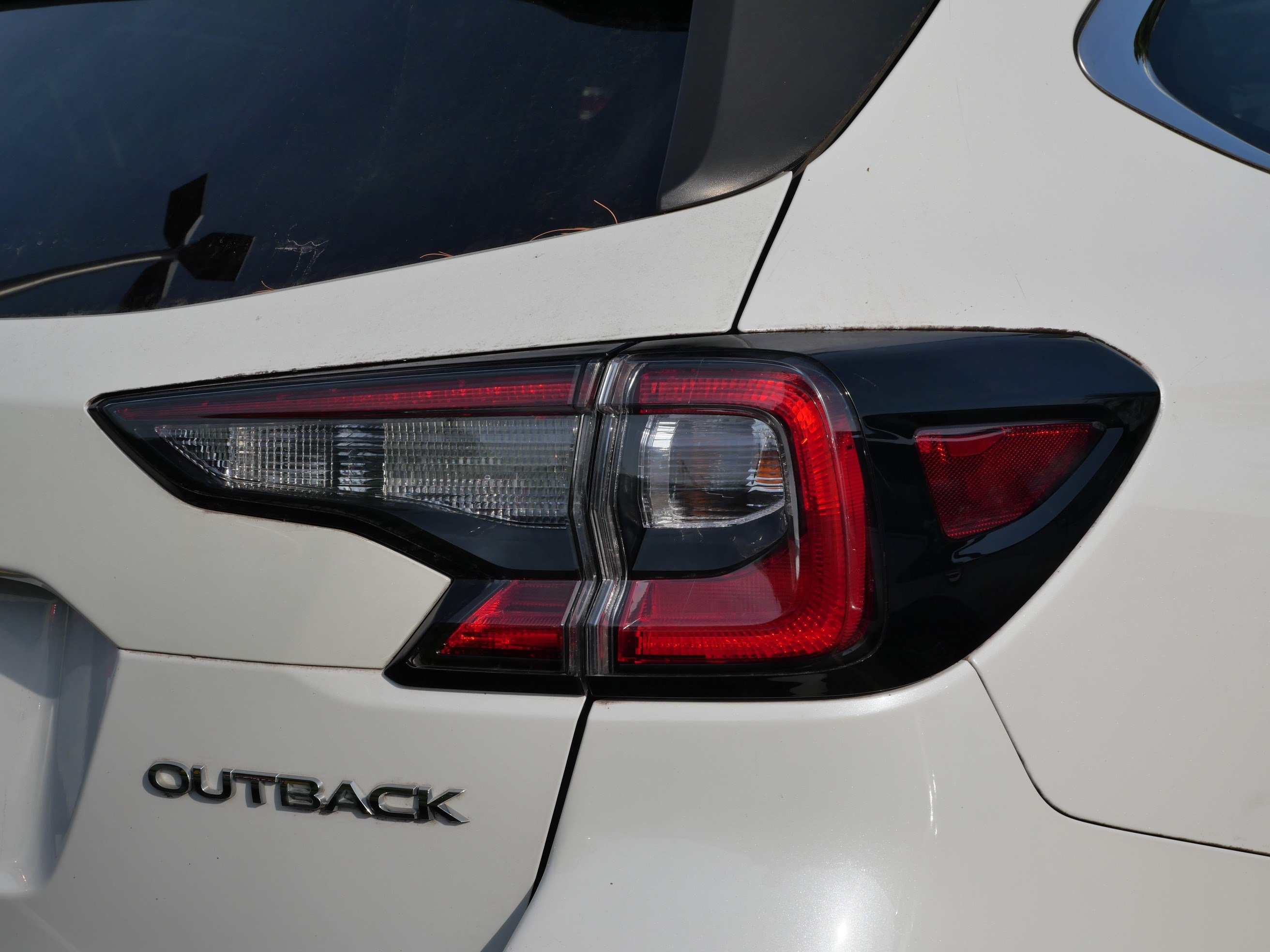Used 2021 Subaru Outback Premium w/ Popular Package #1 AWD/4WD image 8