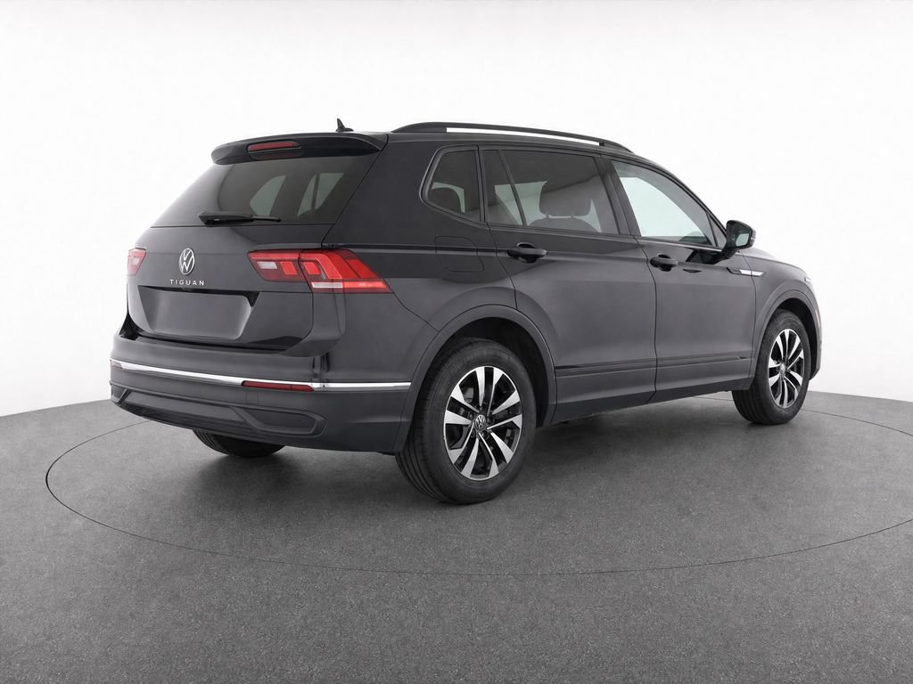 Used 2022 Volkswagen Tiguan S FWD image 4