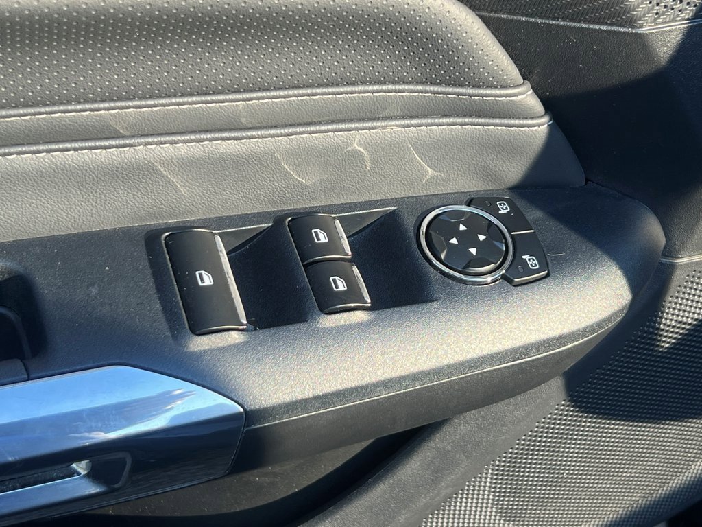 Used 2024 Ford Mustang Premium image 16