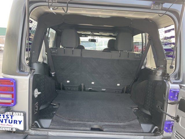 Used 2018 Jeep Wrangler Unlimited Sport S image 31