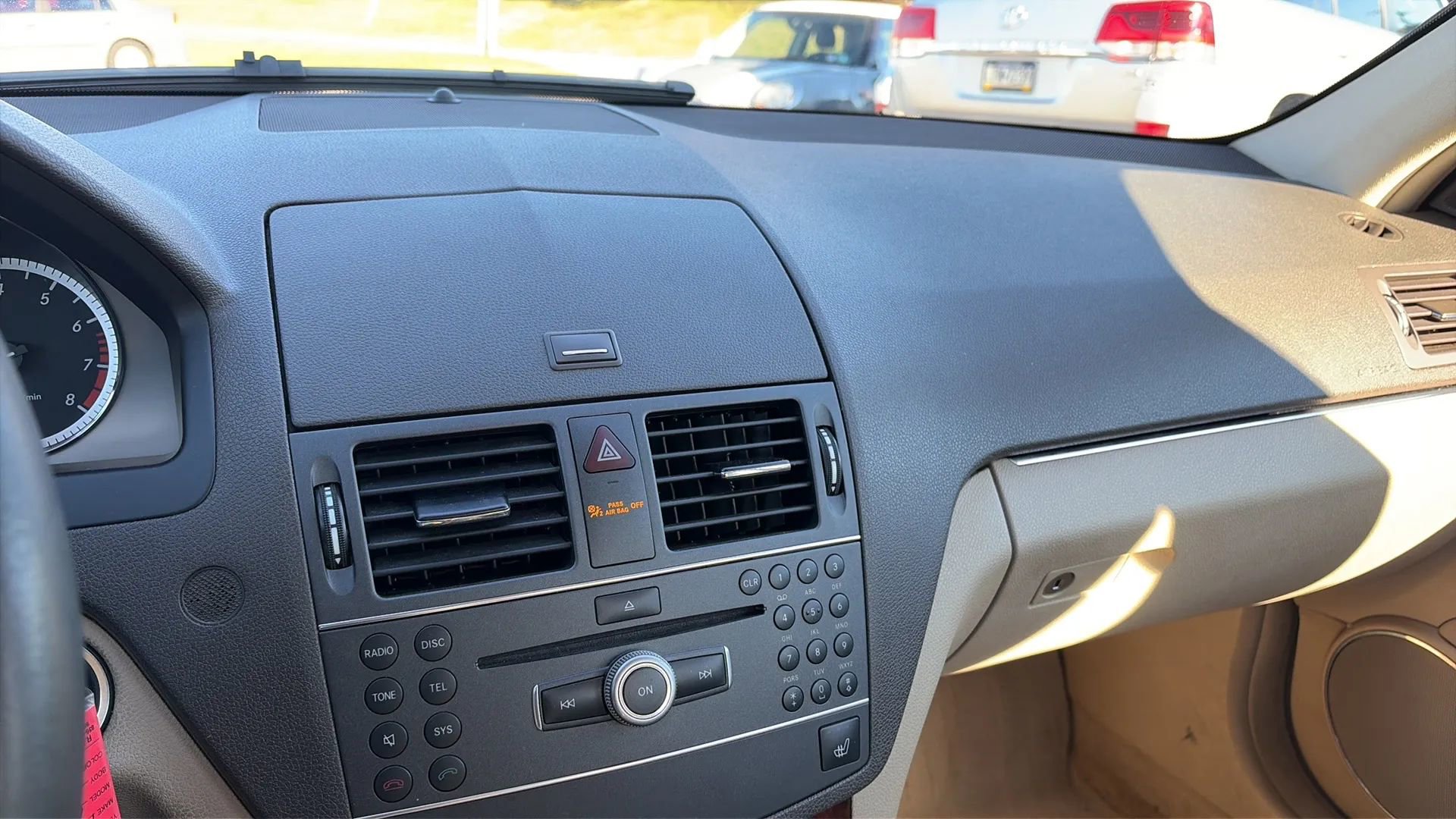 Used 2011 Mercedes-Benz C 300 4MATIC Sedan image 30