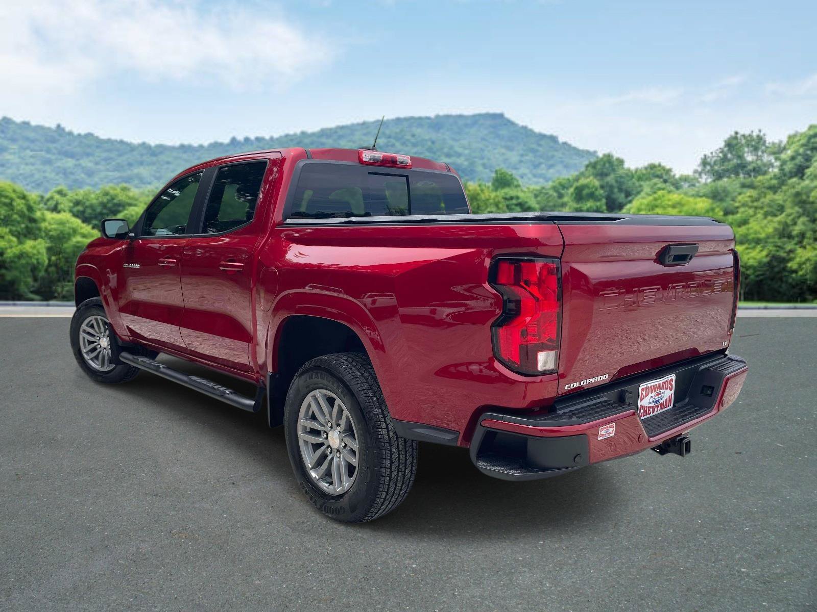 Used 2024 Chevrolet Colorado LT w/ LT Convenience Package RWD image 23