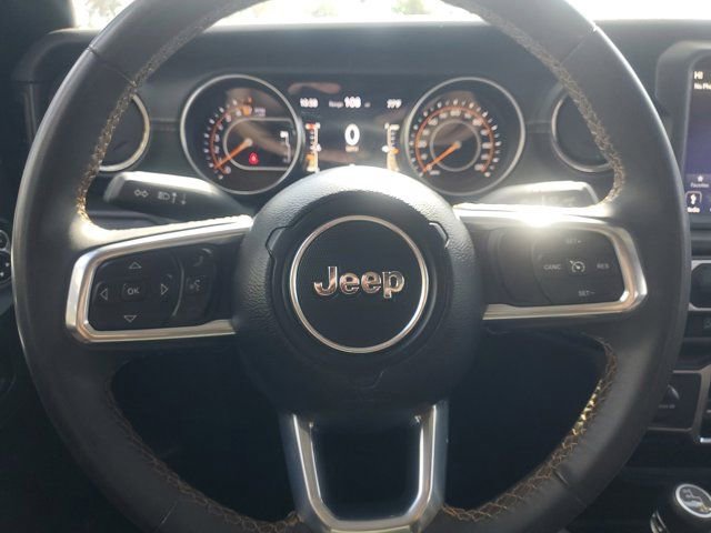 Used 2023 Jeep Gladiator Overland image 18