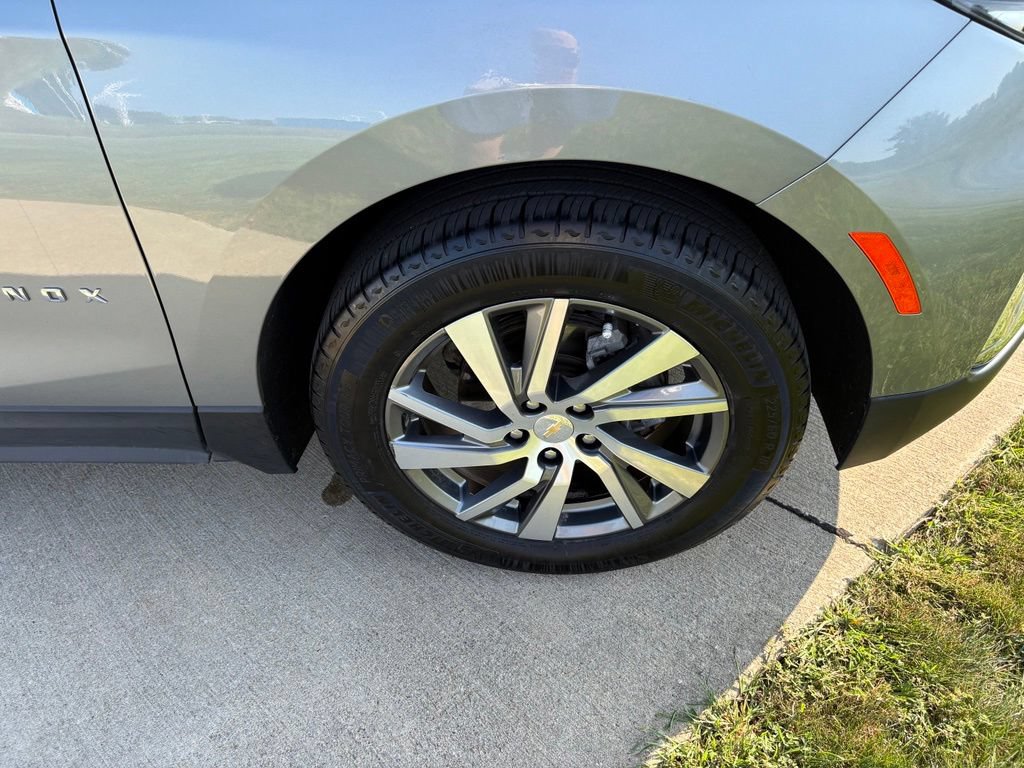 Used 2023 Chevrolet Equinox Premier FWD image 54