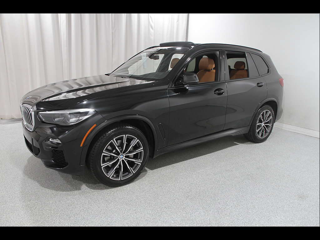 Used 2019 BMW X5 xDrive40i w/ M Sport Package AWD/4WD image 3