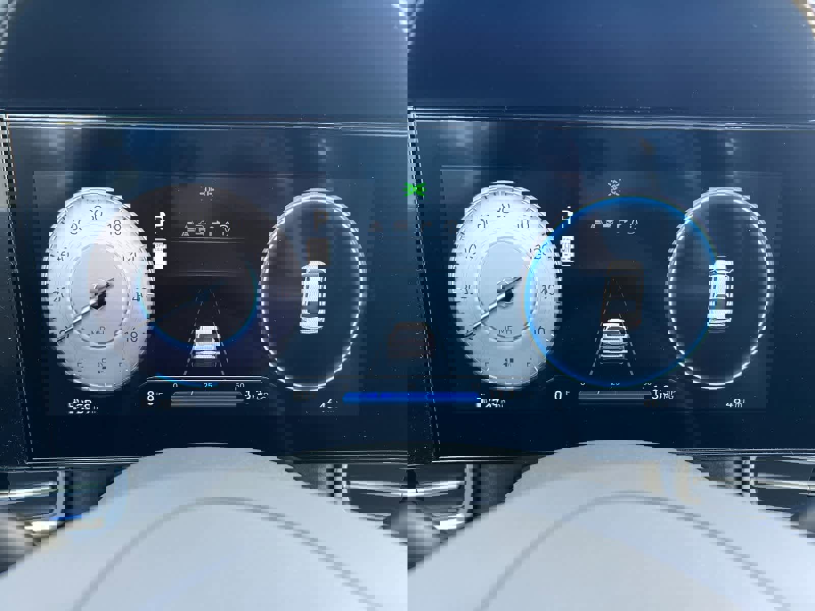 New 2025 Hyundai Elantra SEL image 25