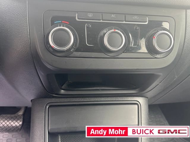 Used 2012 Volkswagen Tiguan S FWD image 25
