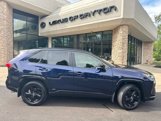 Used 2019 Toyota RAV4 XSE w/ XSE Weather Package AWD/4WD image 8