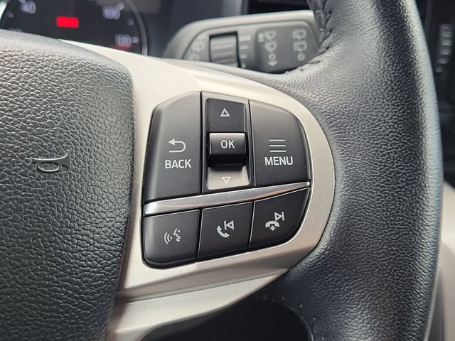 Used 2023 Ford Explorer XLT RWD image 19
