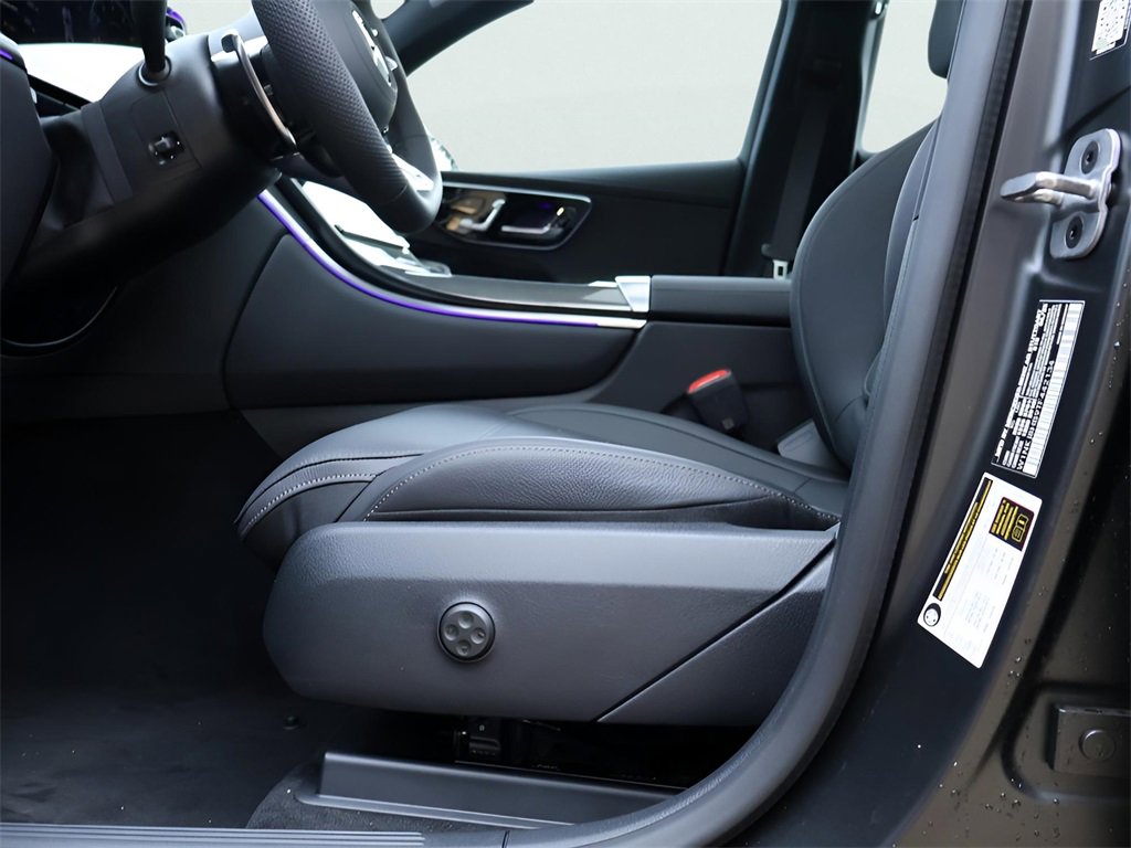 New 2026 Mercedes-Benz GLC 43 AMG 4MATIC Coupe image 40