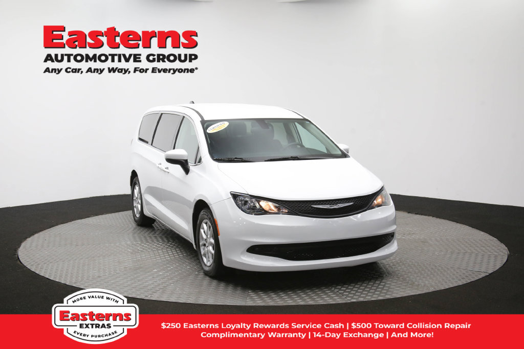 Used 2022 Chrysler Voyager LX FWD image 50