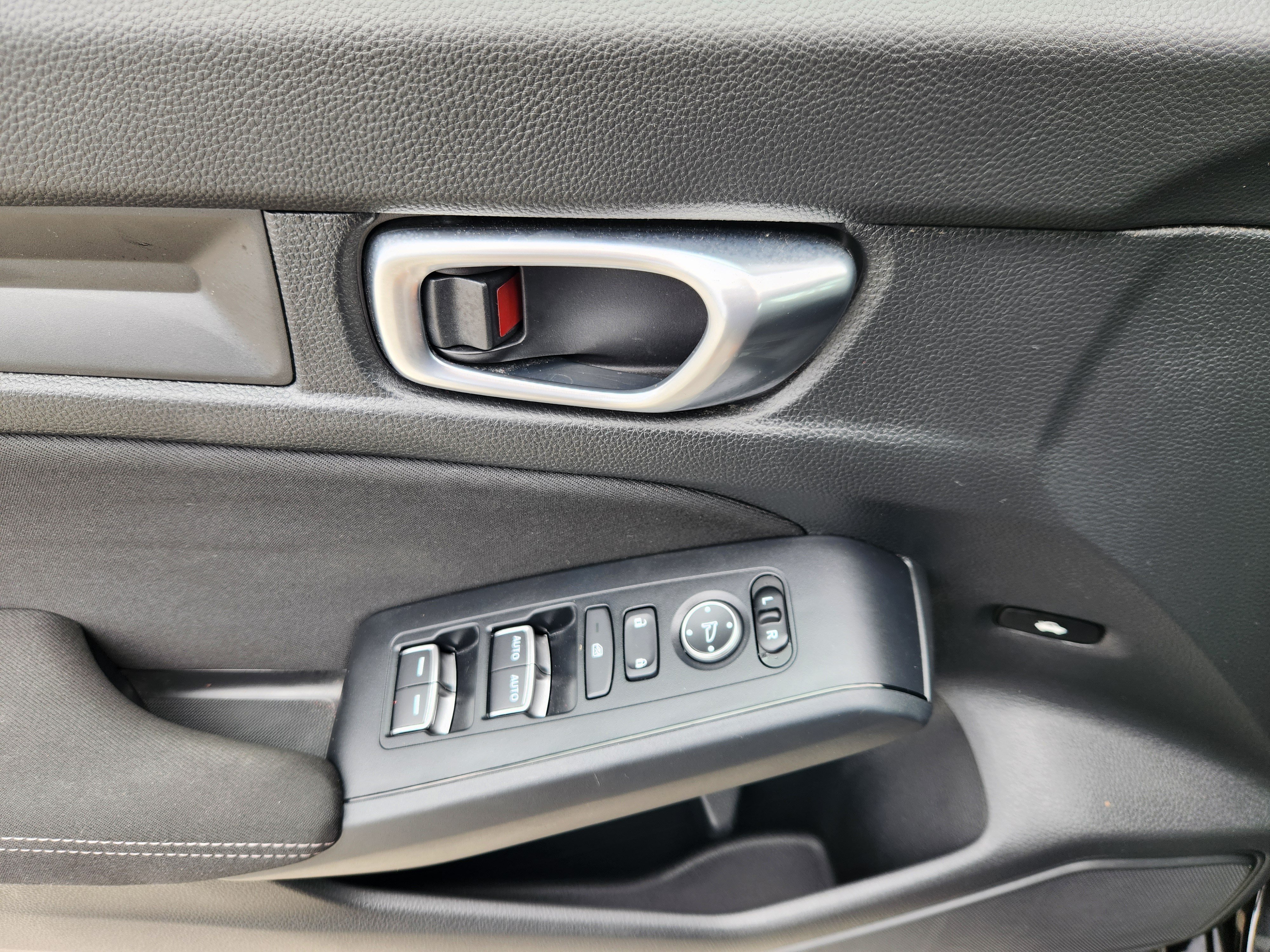 Certified 2024 Honda Civic Sport image 16