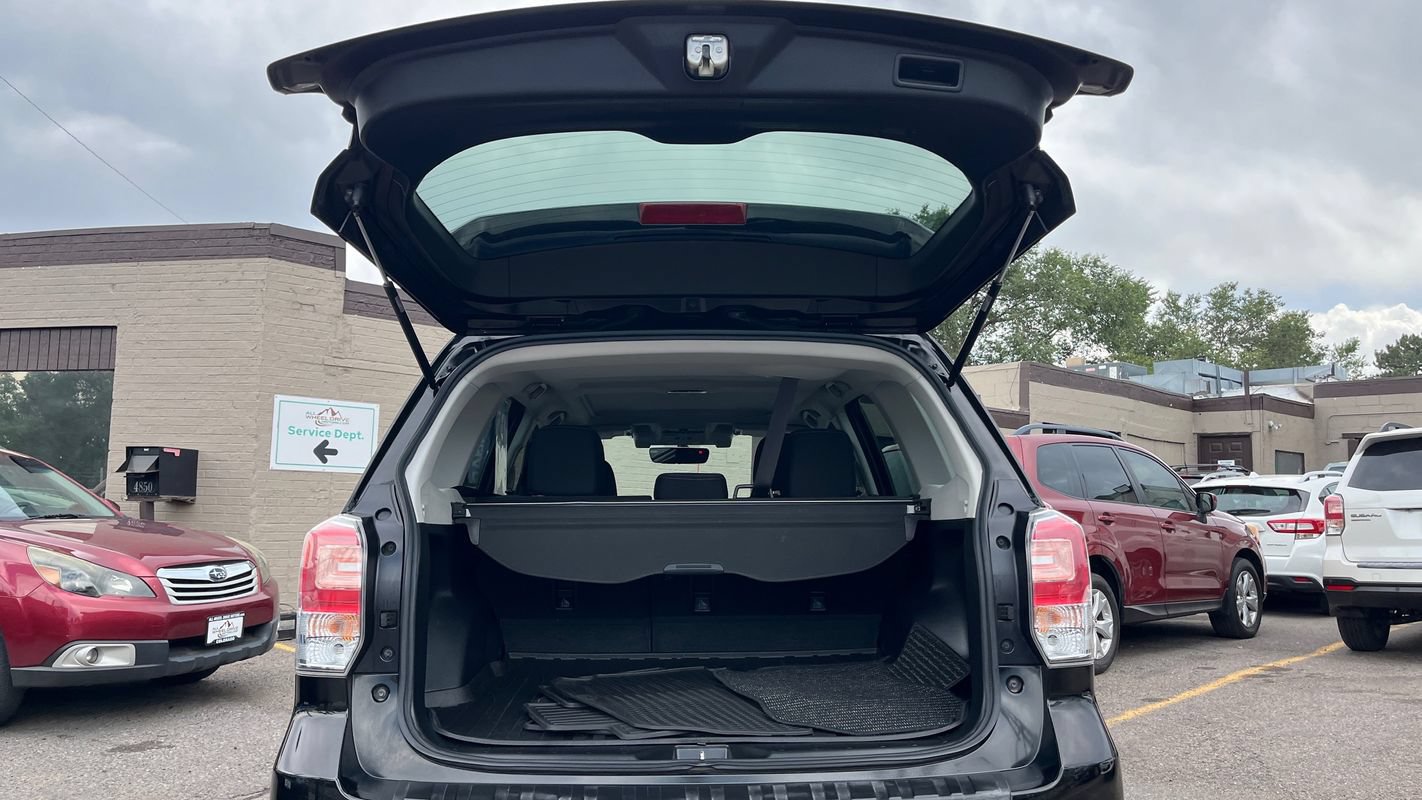 Used 2018 Subaru Forester 2.5i Premium AWD/4WD image 22