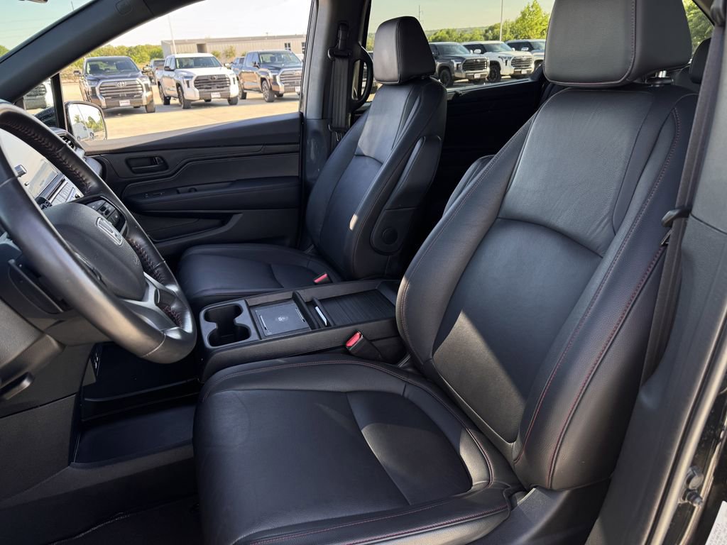 Used 2025 Honda Odyssey Sport-L image 25