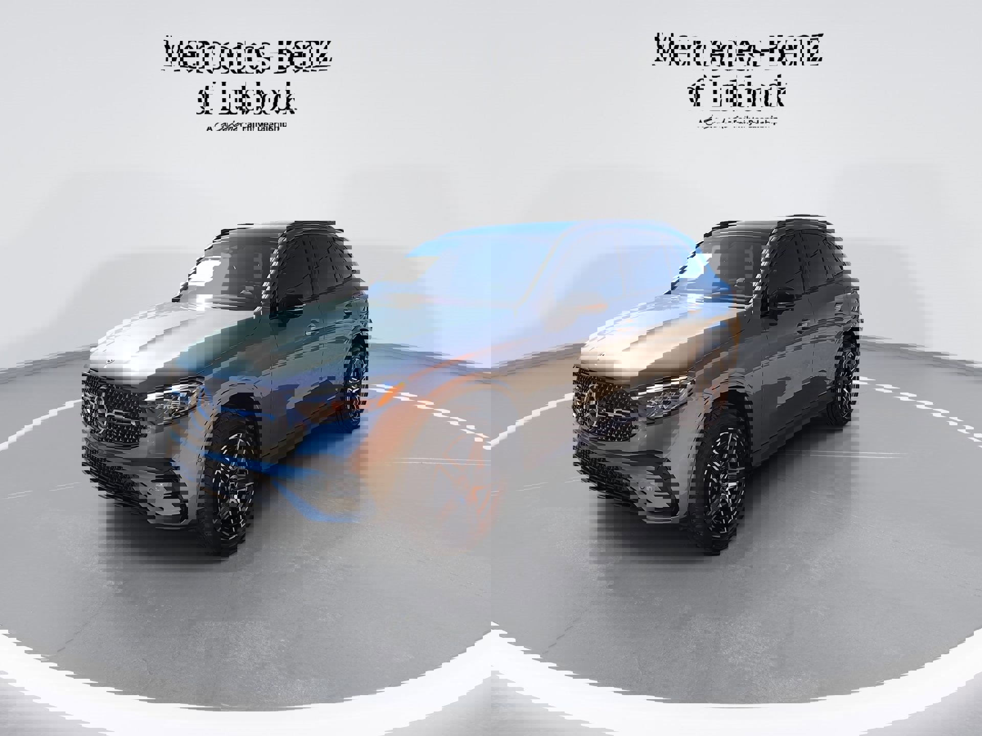 New 2025 Mercedes-Benz GLC 350e 4MATIC image 4