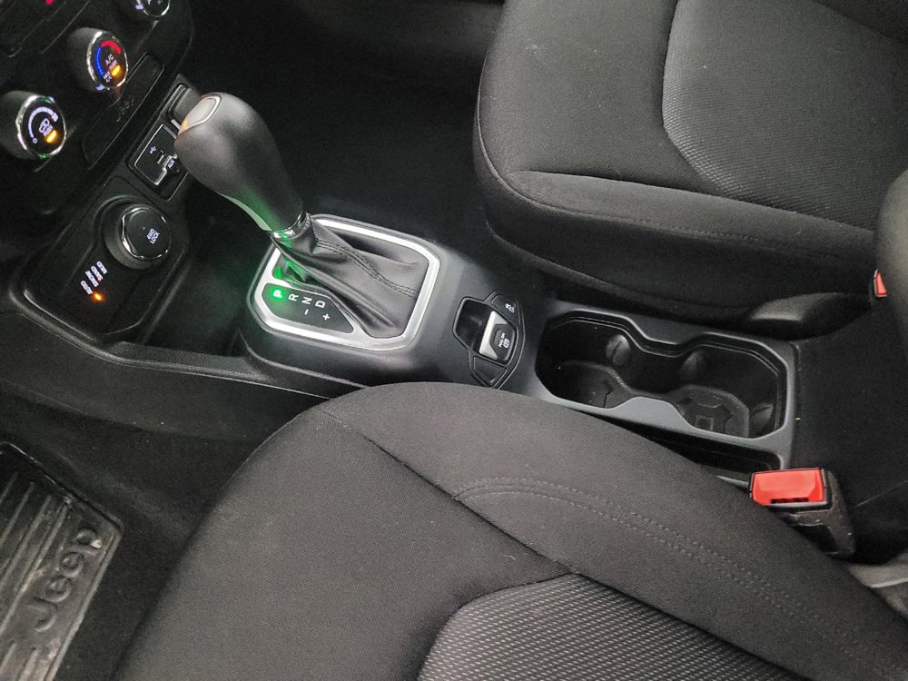 Used 2020 Jeep Renegade Sport AWD/4WD image 26