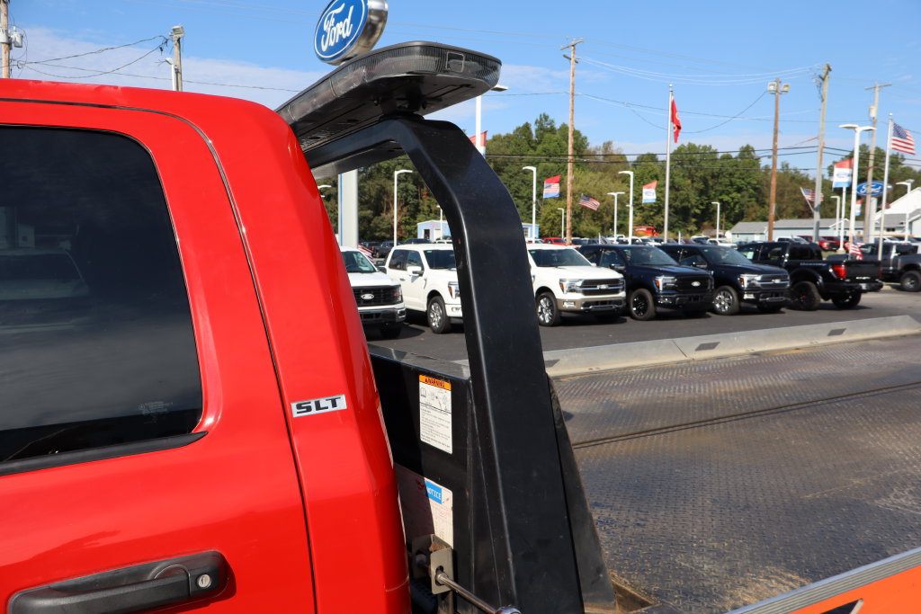 Used 2024 RAM 5500 SLT w/ Quick Order Package 2YG SLT RWD image 19
