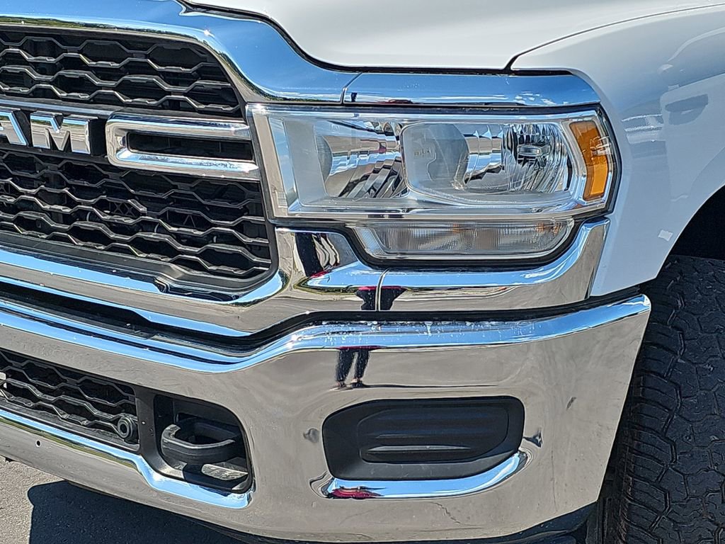 Used 2021 RAM 2500 Tradesman w/ Chrome Appearance Group image 34
