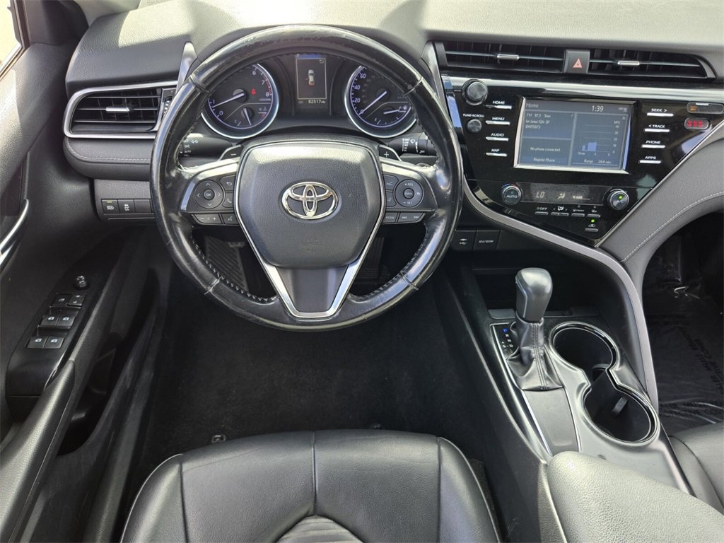 Used 2019 Toyota Camry L image 12