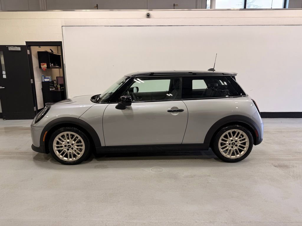 Used 2025 MINI Cooper S image 2
