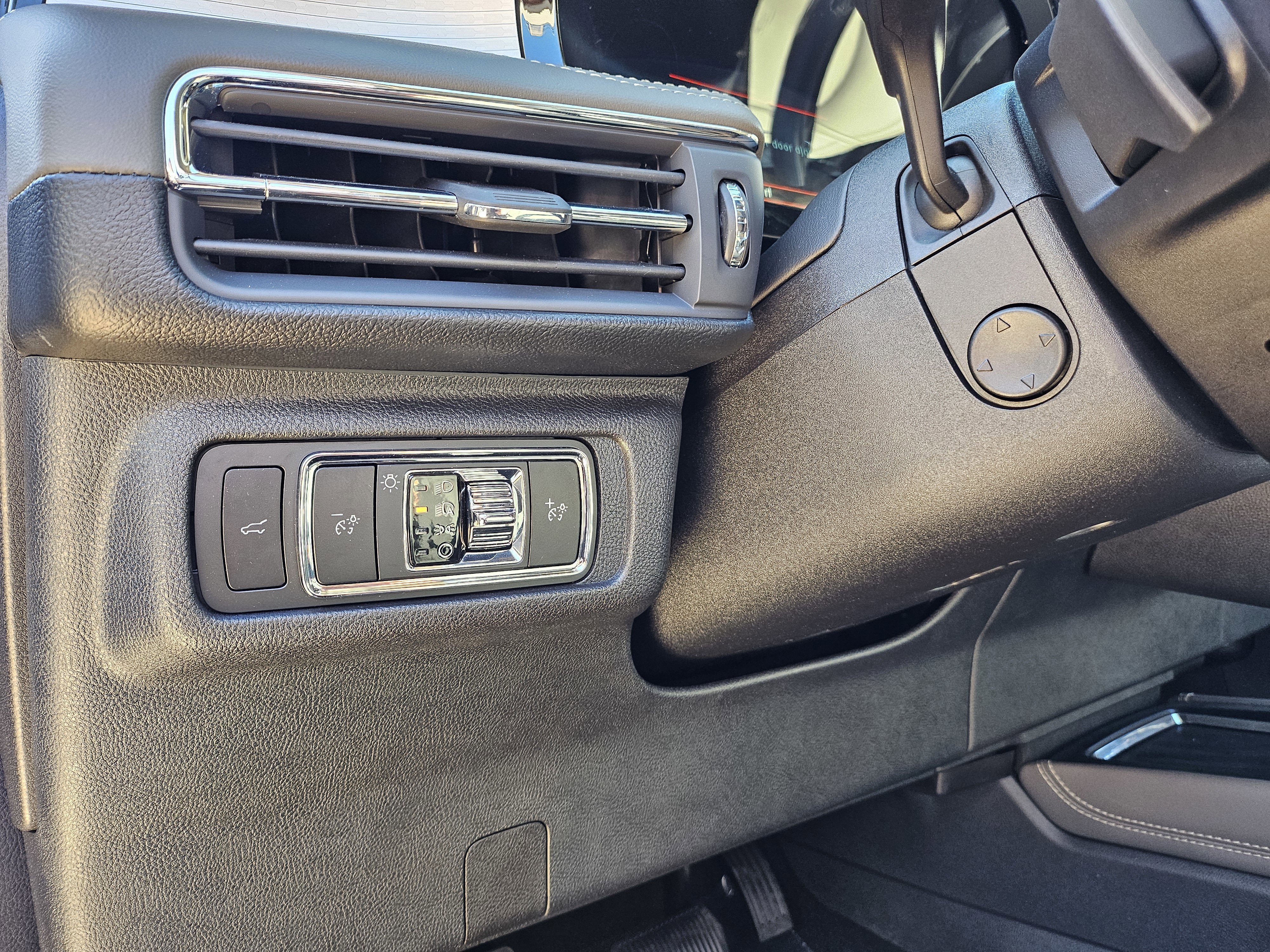 New 2026 Lincoln Corsair Premiere AWD/4WD image 12