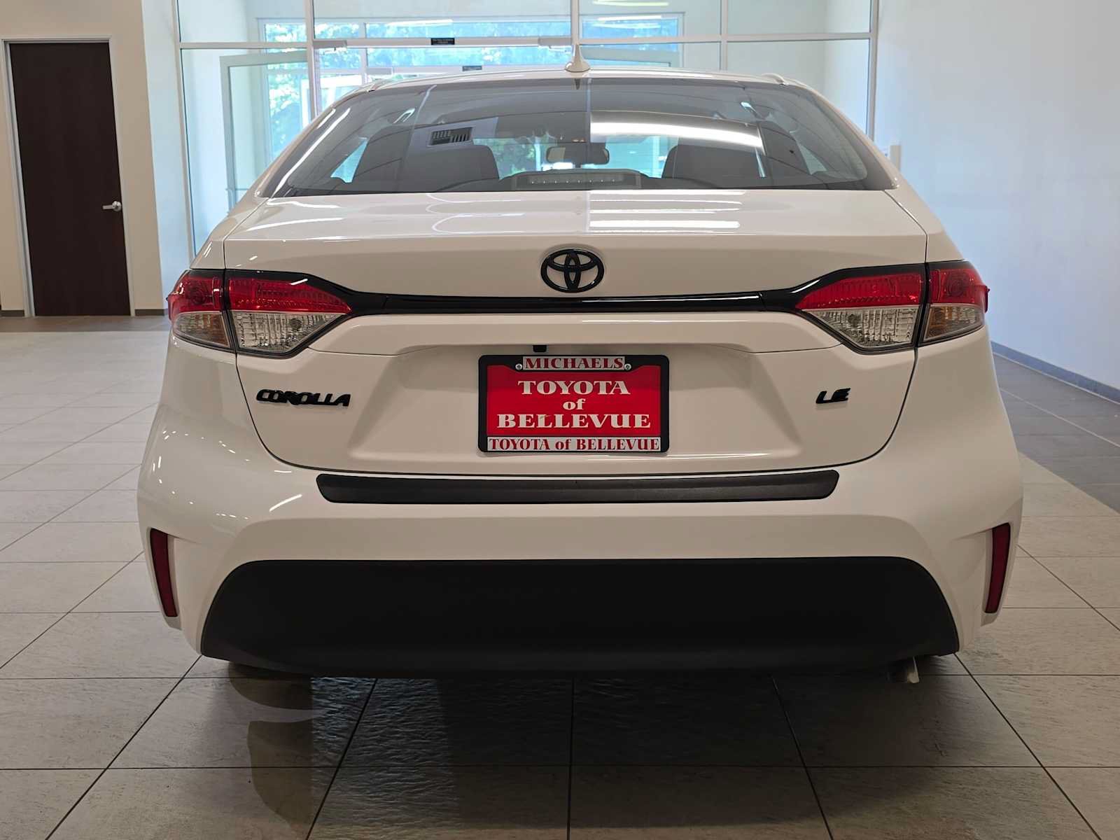 Certified 2025 Toyota Corolla LE w/ LE Premium Package FWD image 5