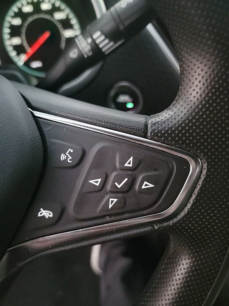 Used 2023 Chevrolet Malibu LT image 39