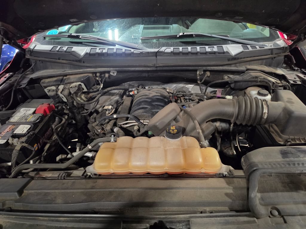 Used 2018 Ford F150 XLT w/ XTR Package AWD/4WD image 9
