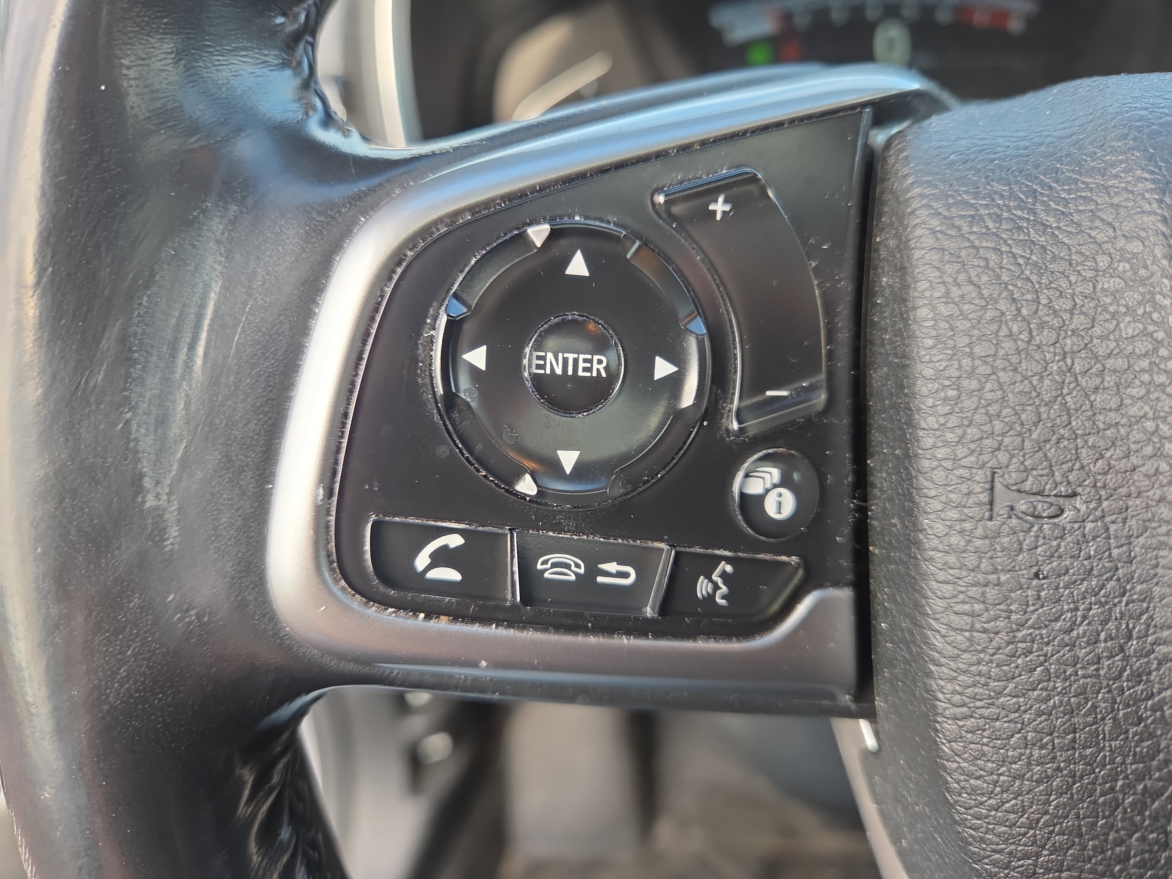 Used 2019 Honda CR-V Touring image 28