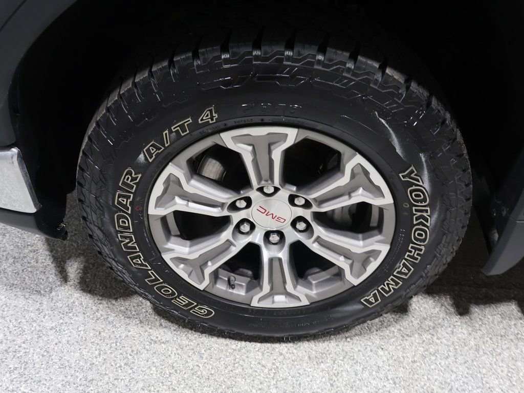 Used 2023 GMC Sierra 1500 SLT image 11