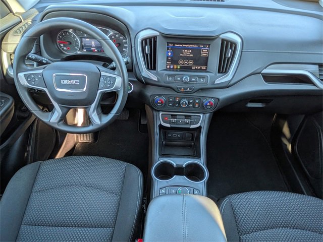 Used 2023 GMC Terrain SLE w/ Driver Convenience Package image 15