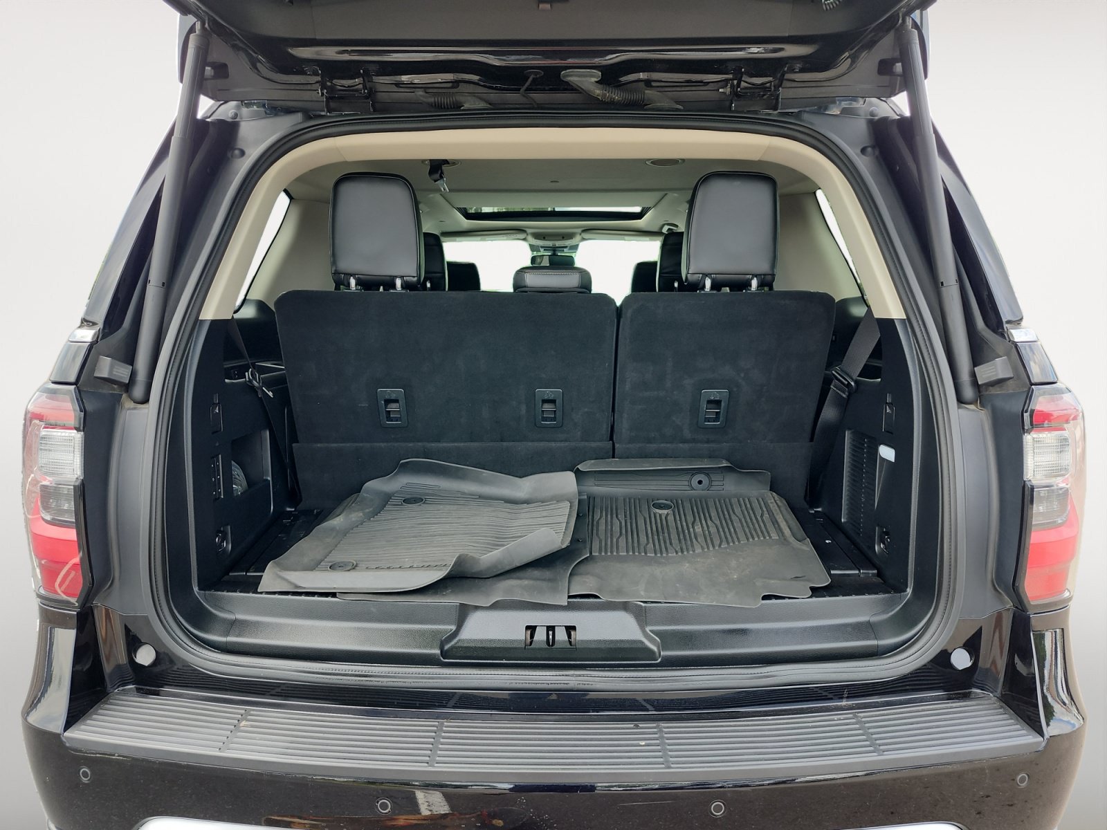 Used 2020 Ford Expedition Platinum AWD/4WD image 15
